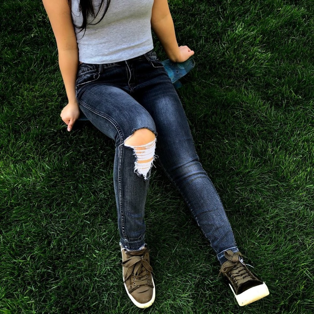 Grunge Ripped Skinny Black Jeans